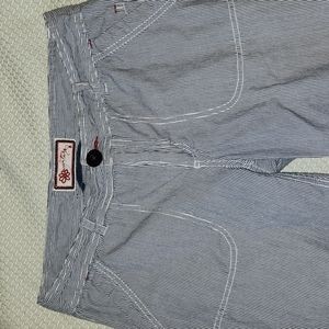 Blue/white striped capris. Size 8. Aventura.